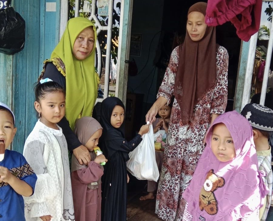 PAUD Harapan Baru Tanamkan Nilai Kepedulian Sosial melalui Kegiatan Infaq dan Sedekah