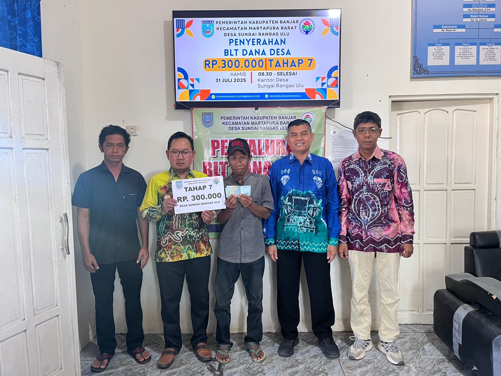 Penyaluran BLT-DD 2025 Tahap Tujuh di Desa Sungai Rangas Ulu