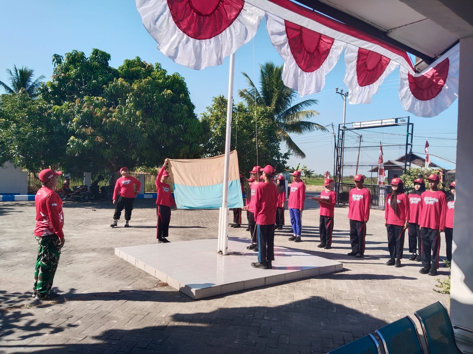 14p3W731UPopoKRrGm0P9TobxZpWxAlmsxdb2I1X.jpeg