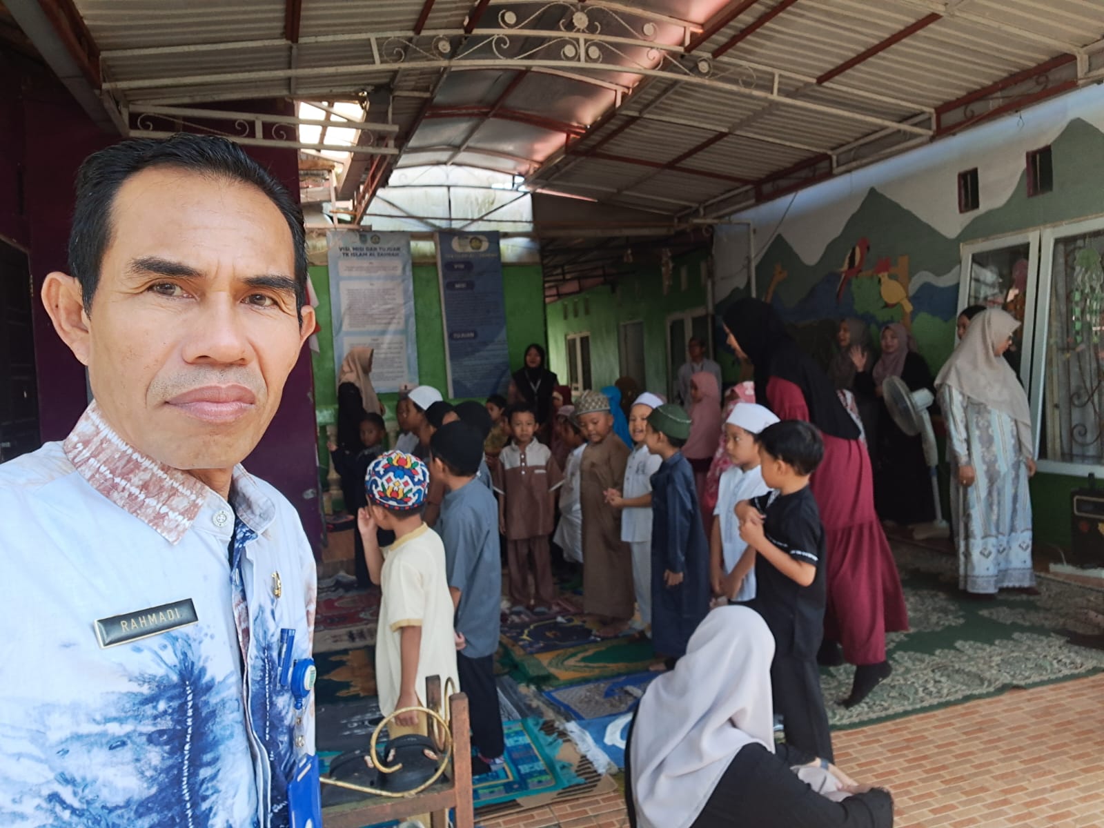 Pantau Kesiapan Spiritual Generasi Muda, Pengawas TK Lakukan Monitoring Pesantren Ramadhan di TK Islam Al Zahrah Martapura