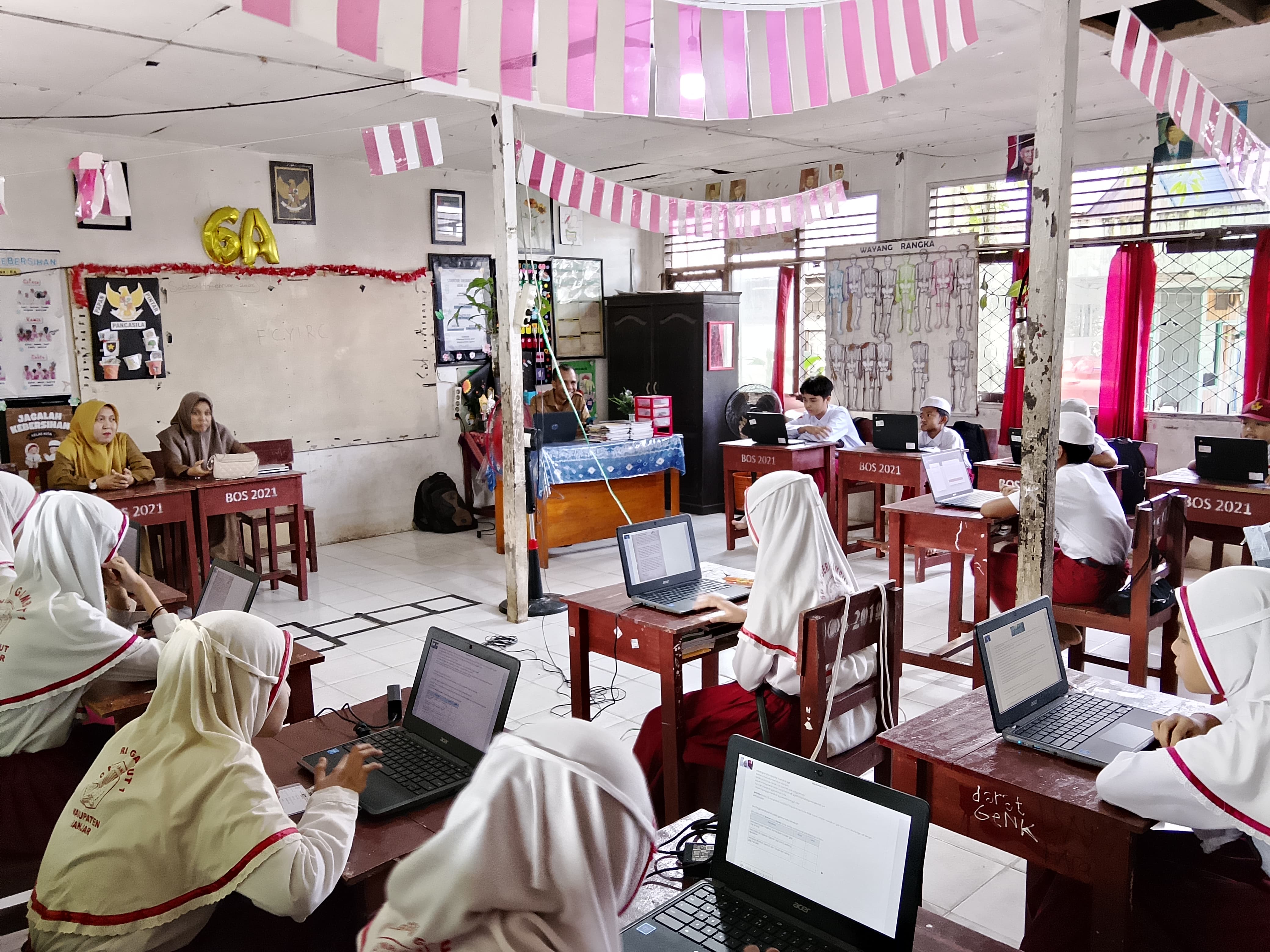 Hari Kedua Gladi Bersih TKA di SDN Gambut 1, Siswa Kelas VI Ikuti Simulasi Ujian