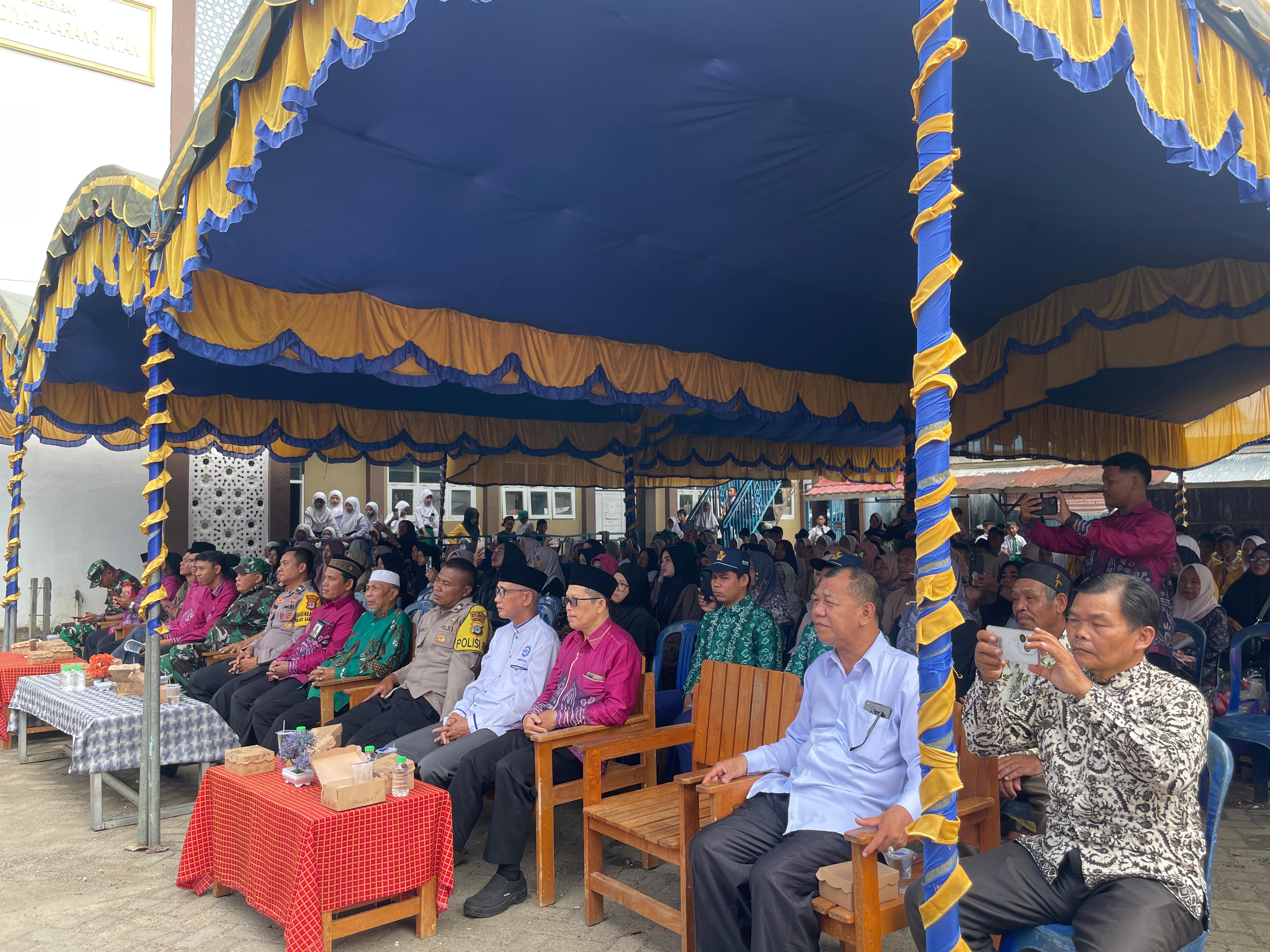 Kecamatan Karang Intan Hadiri Graduation Ceremony Perguruan Muhammadiyah