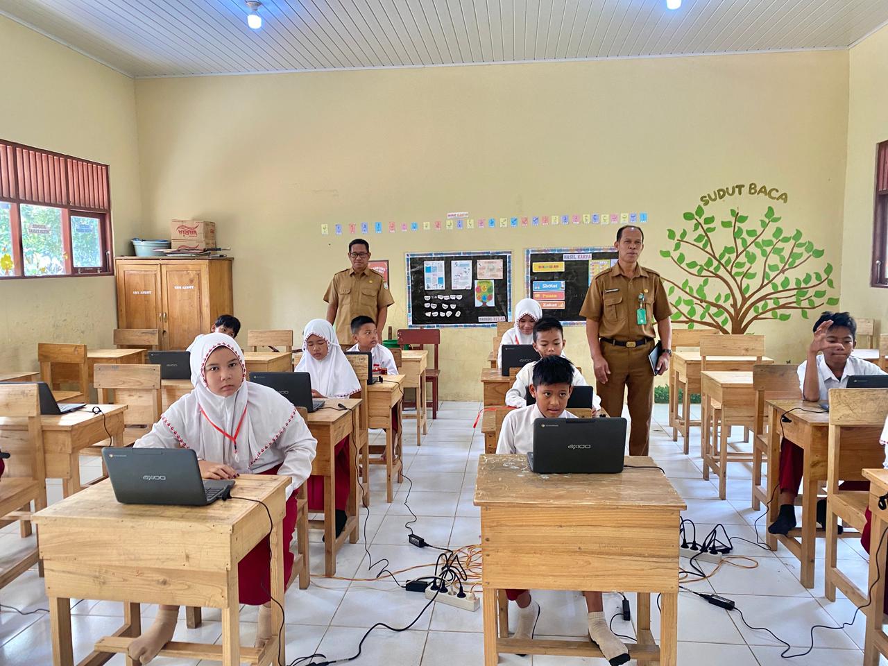 Dipantau Pengawas Sekolah, Gladi Bersih TKA SDN Astambul Kota Berjalan Lancar