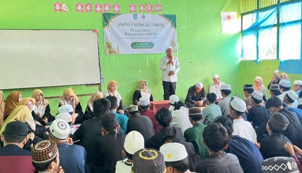 Pesantren Ramadan SMPN 2 Sungai Tabuk Resmi Dibuka, Ratusan Siswa Antusias Tingkatkan Ilmu dan Iman