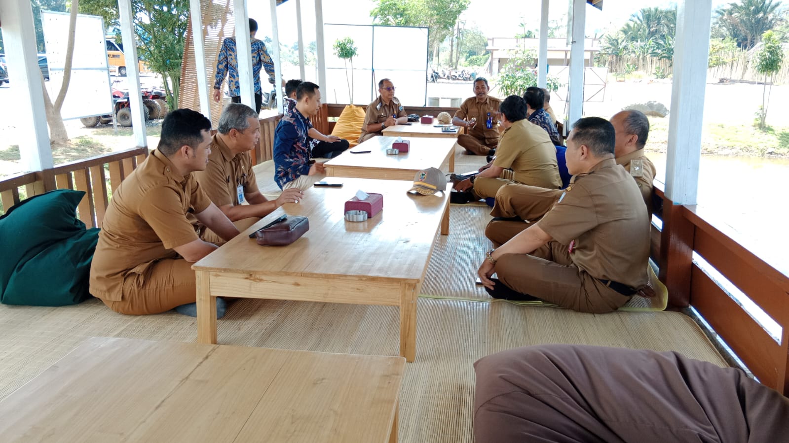 Kecamatan Karang Intan Dukung Penetapan Desa Anti Maladministrasi Awangbangkal Barat
