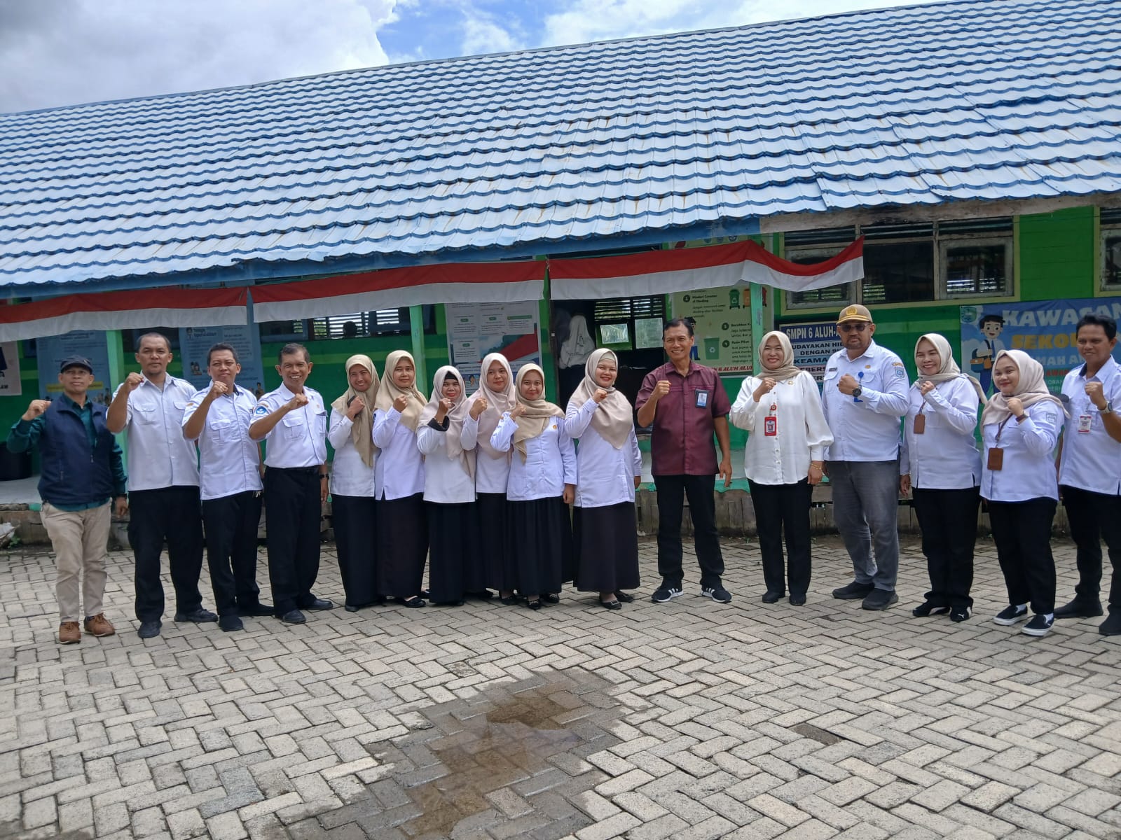 BGTK Kalsel dan Disdik Banjar Dukung Kampanye “Semua Bisa Mengajar” di SMPN 6 Aluh-Aluh
