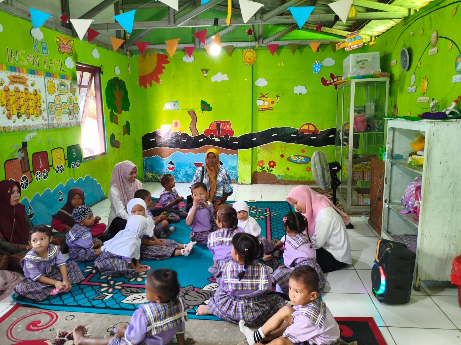 Tingkatkan Kualitas Layanan dan Gizi Anak, PAUD Insan Kamil Gelar Pembinaan Serta Pembagian MBG