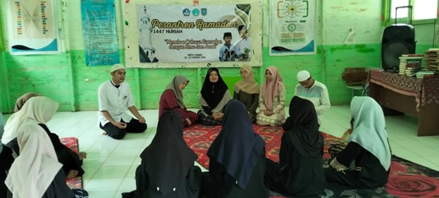 Menebar Cahaya Ramadan, SMPN 2 Aranio Perkuat Pembiasaan Ibadah Siswa