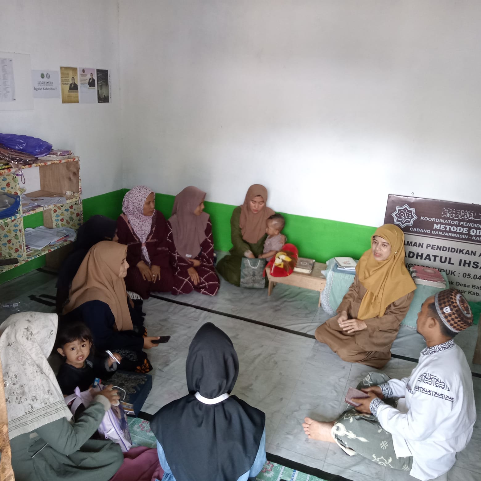 Tanamkan Cinta Orang Shaleh, Penilik PAUD Sambung Makmur Monitoring Kegiatan Ramadhan di PAUD Al-Hasani