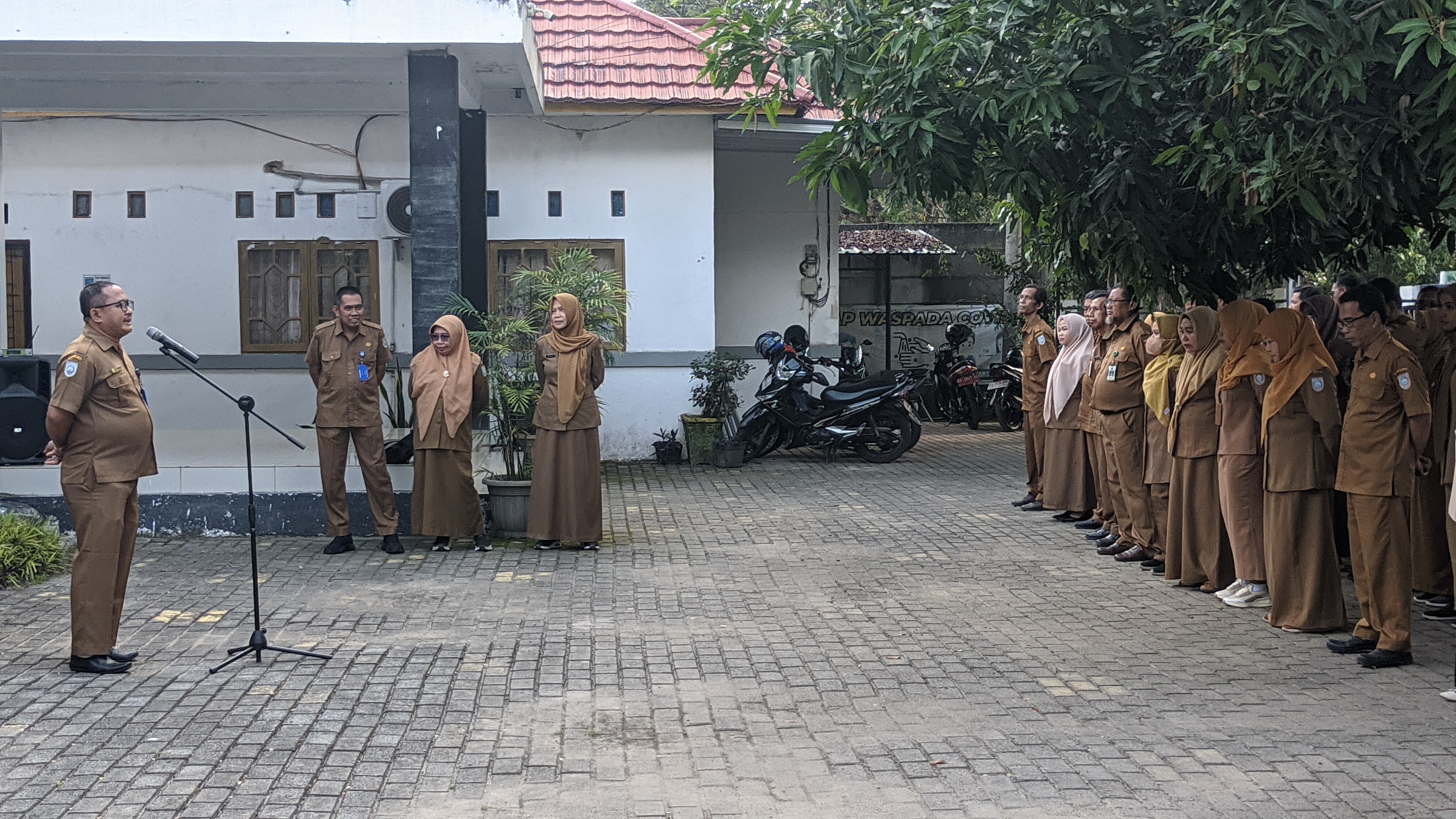 Ancaman Flu Burung dan Rabies Mengintai, Distan Banjar Gaungkan Kewaspadaan
