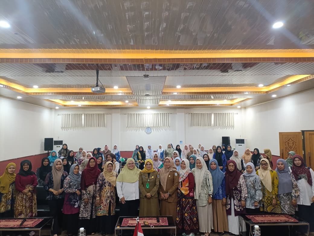 Remaja MTs di Ponpes Sullamul Ulum Ikuti Penyuluhan Pendewasaan Usia Perkawinan
