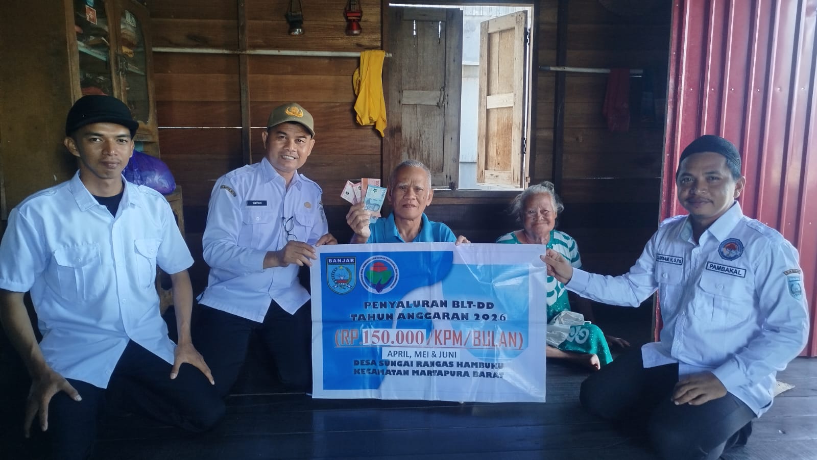 Pemerintah Desa Sungai Rangas Hambuku menyalurkan BLT-DD untuk periode bulan April, Mei, dan Juni 2026