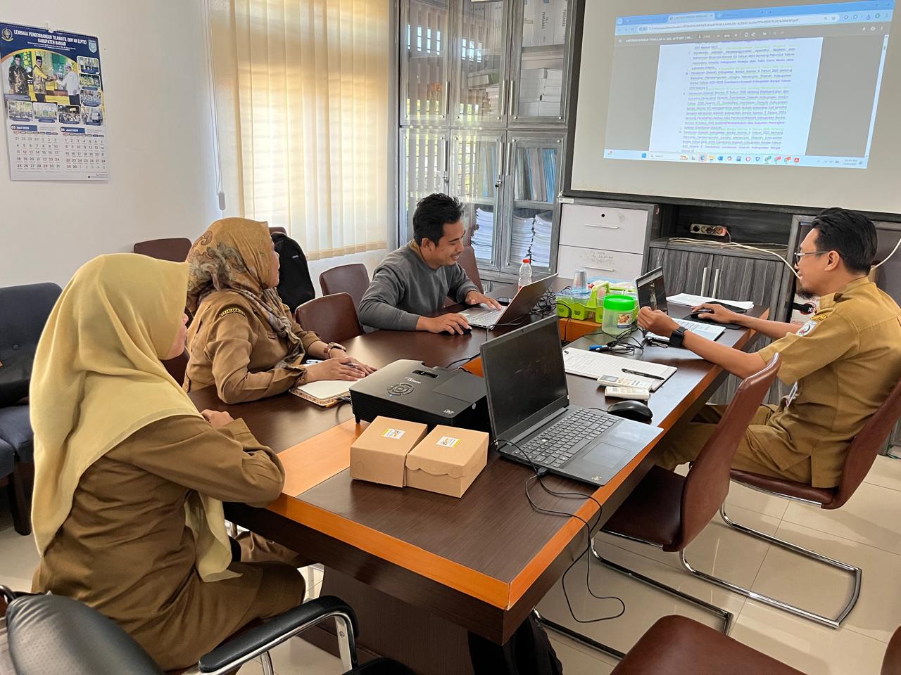 Kecamatan Martapura Barat Ikuti Desk Laporan Kinerja Perangkat Daerah Triwulan II